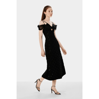 Đầm Đen Cúp Ngực Tay Cách Điệu AT MODA DE LITA