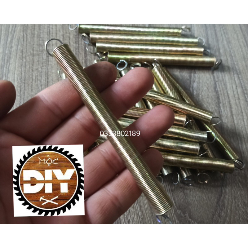 Lò xo kéo phi 10 sợi 8zem, dài 10cm