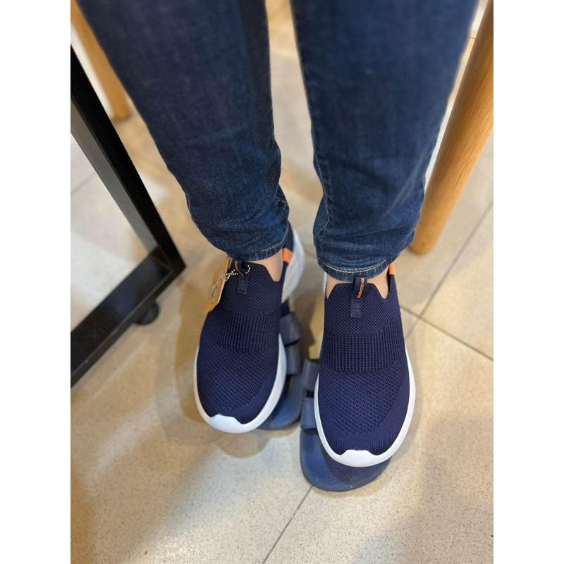 Giày skecher nguyên hộp chính hãng💯