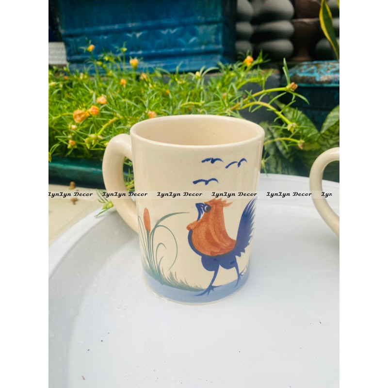 Ly Gà Có Quai Vẽ Tay