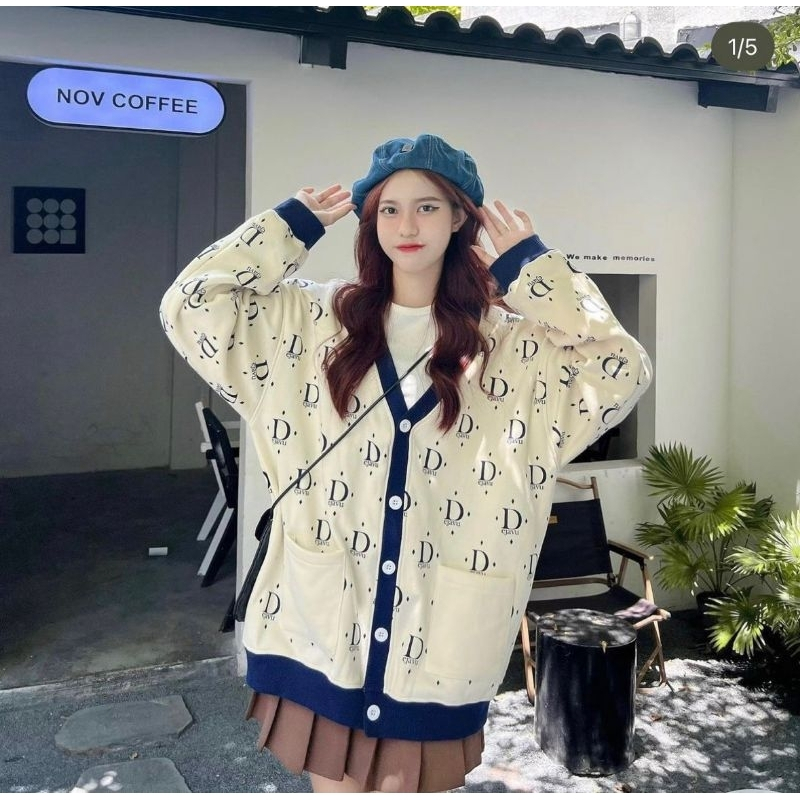 Áo khoác nỉ cardigan dáng rộng họa tiết kẻ ô D87