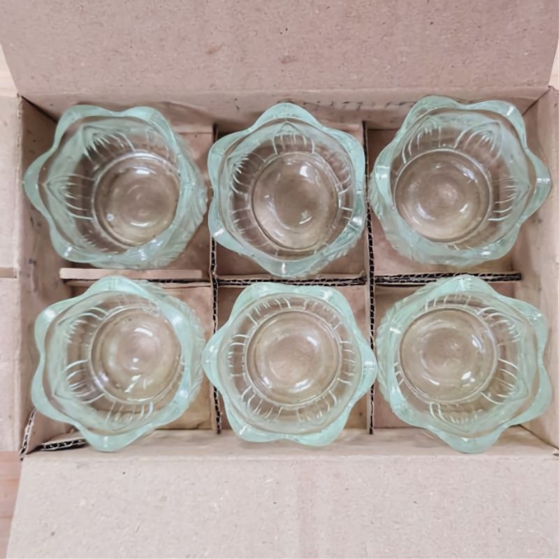 Combo 6 ly tulip + 550gr sáp bơ pha sẵn + tim cotton bấm sẵn đế + kẹp tim + kim tuyền. Nến bơ handmade.