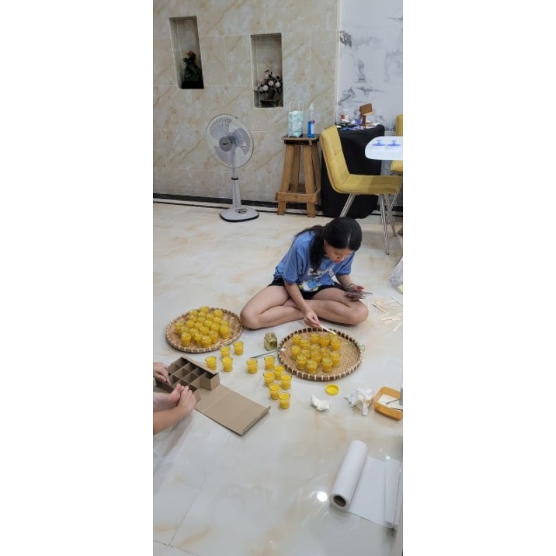 Combo 6 ly tulip + 550gr sáp bơ pha sẵn + tim cotton bấm sẵn đế + kẹp tim + kim tuyền. Nến bơ handmade.