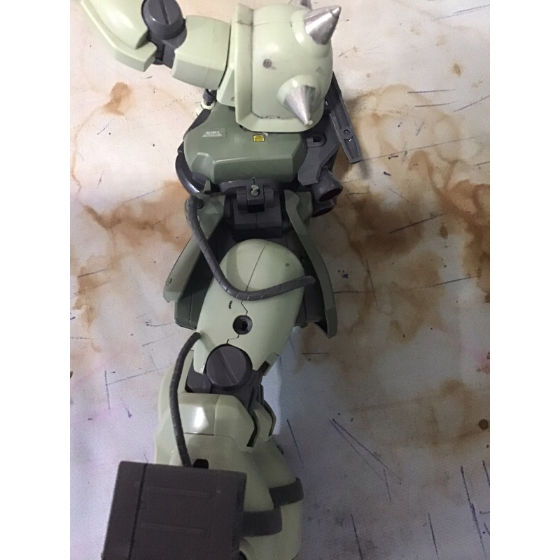 Mô hình gundam zaku 2 f2 mg 2nd