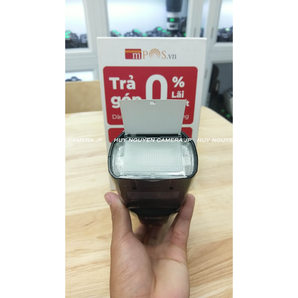 ĐÈN FLASH CANON 600EX RT 90-99%. Hoạt động tốt mọi chức năng.