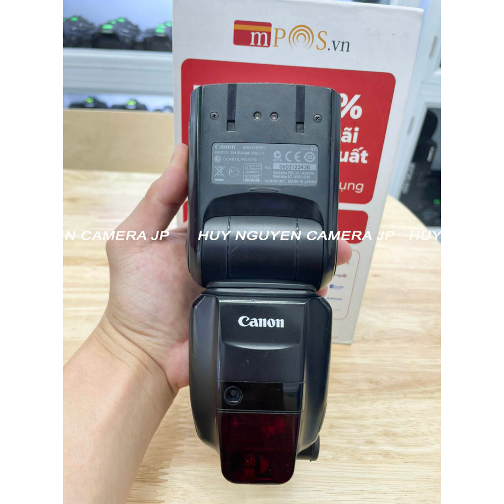ĐÈN FLASH CANON 600EX RT 90-99%. Hoạt động tốt mọi chức năng.