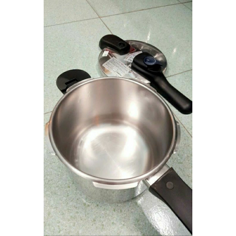 Nồi áp suất Ch-Ih nội địa Nhật 3.5l, nấu được bếp từ
