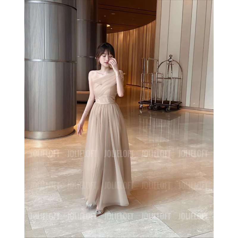 Đầm lưới be lệch vai tôn da