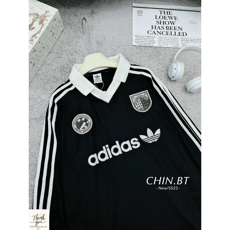 Áo tay dài hoạ tiết viền sọc cổ sơ mi