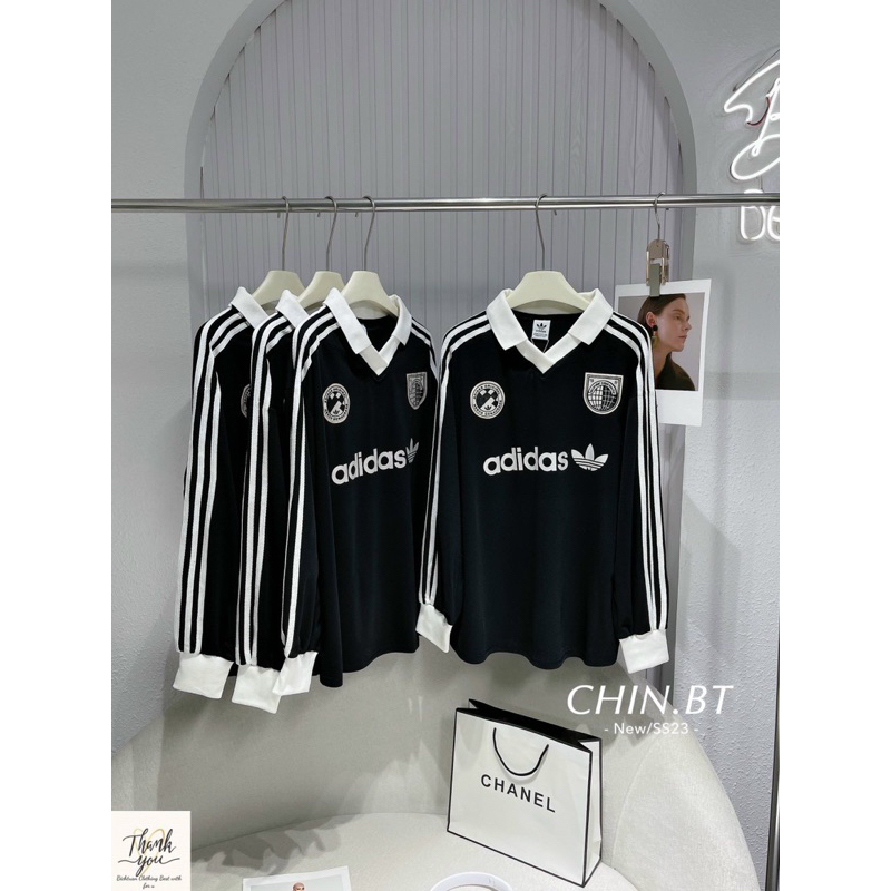 Áo tay dài hoạ tiết viền sọc cổ sơ mi