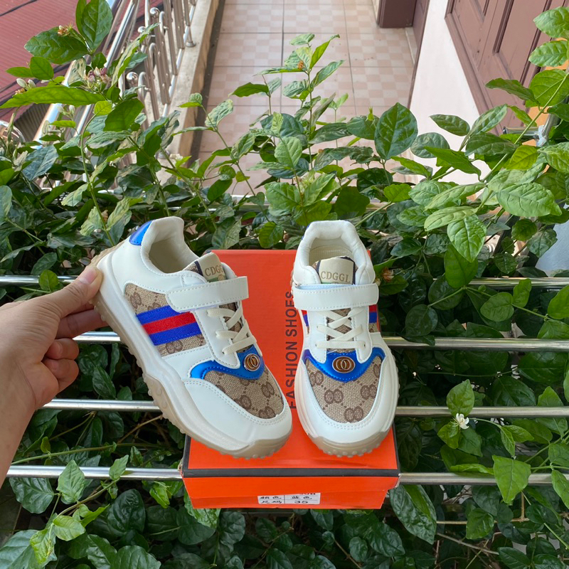 Giày thể thao 2024 mã DG88 Quảng Châu cao cấp cho bé trai bé gái từ 3 đến 15 tuổi
