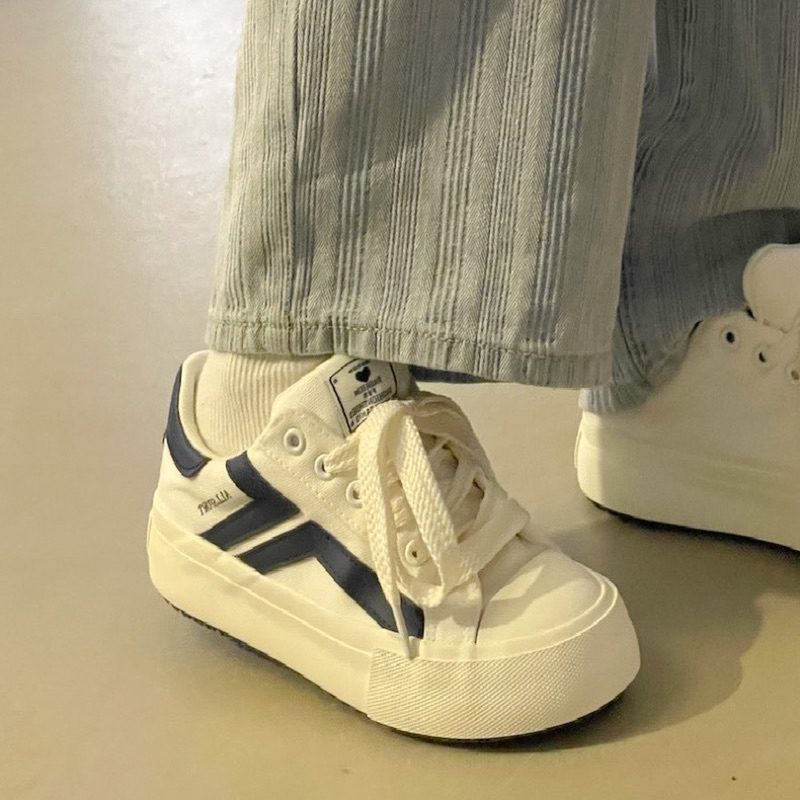 GIÀY SNEAKER VẢI BASIC S31 ĐẾ CAO 3CM ĐI HỌC