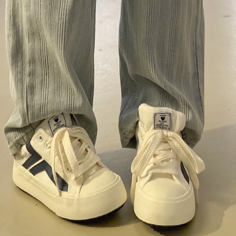 GIÀY SNEAKER VẢI BASIC S31 ĐẾ CAO 3CM ĐI HỌC