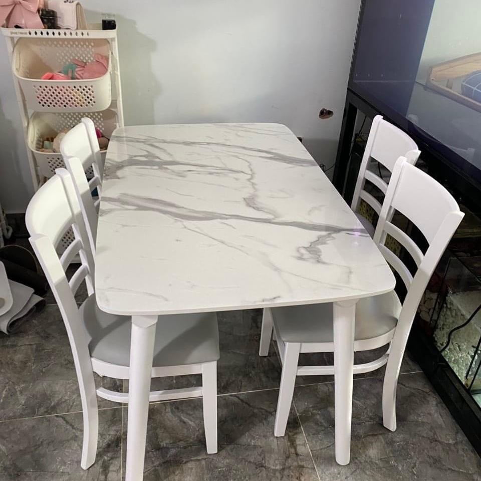 Bàn ăn giả đá trắng, bàn ăn 4 ghế trắng cao cấp đặt chung cư - bh 12 tháng | BigBuy360 - bigbuy360.vn
