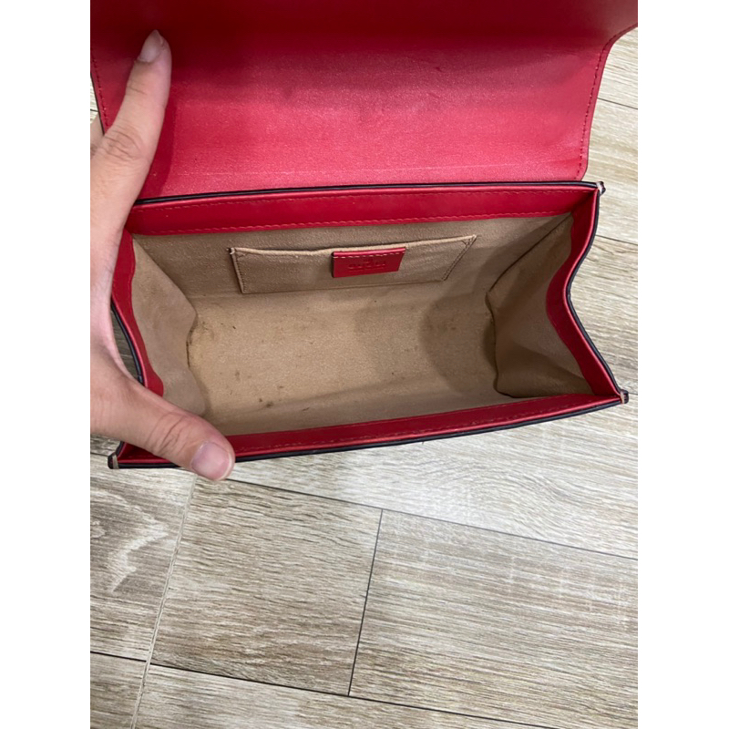 Túi si hiệu Gucci Padlock