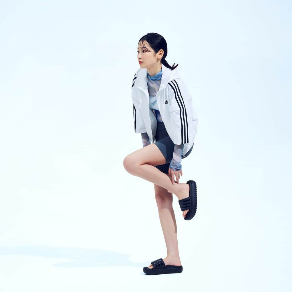 Dép 𝘼𝒅𝙞𝒅𝙖𝒔 Adilette PLATFORM ĐẾ CAO 4,5cm  AUTHENTIC 100%