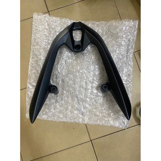 Cảng sau xe click vario đen nhám 125-150 2018-2023