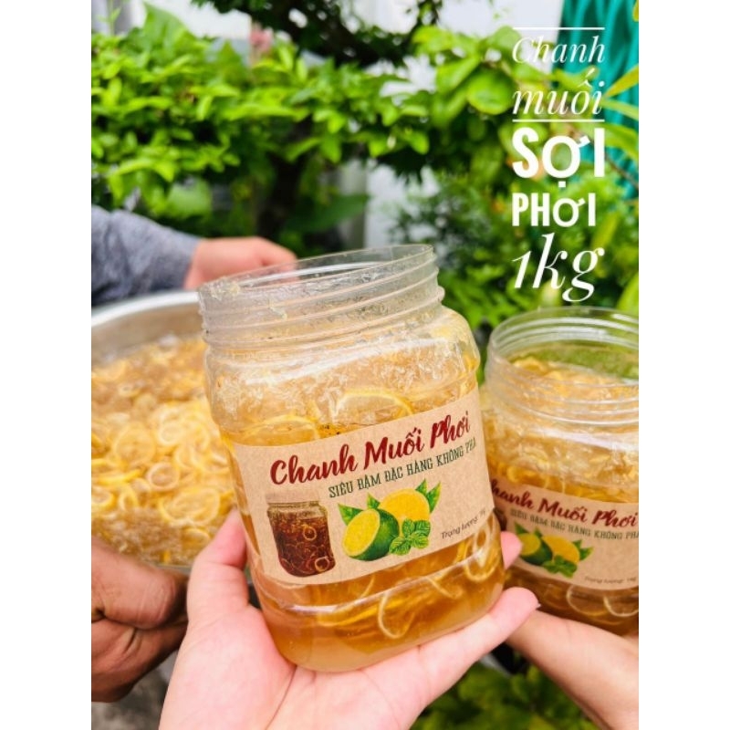 Chanh muối sợi phơi