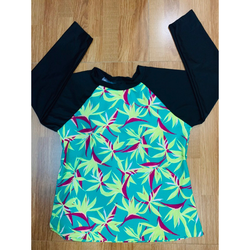 9 mẫu áo bơi tay dài bigsize trên 85kg cho nữ