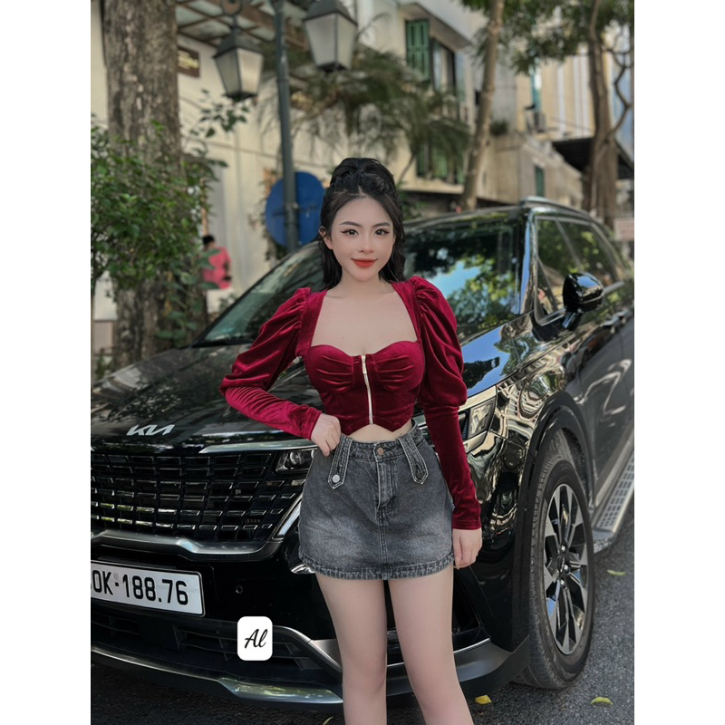 Áo nhung tay bồng phối khoá đồng cực sang