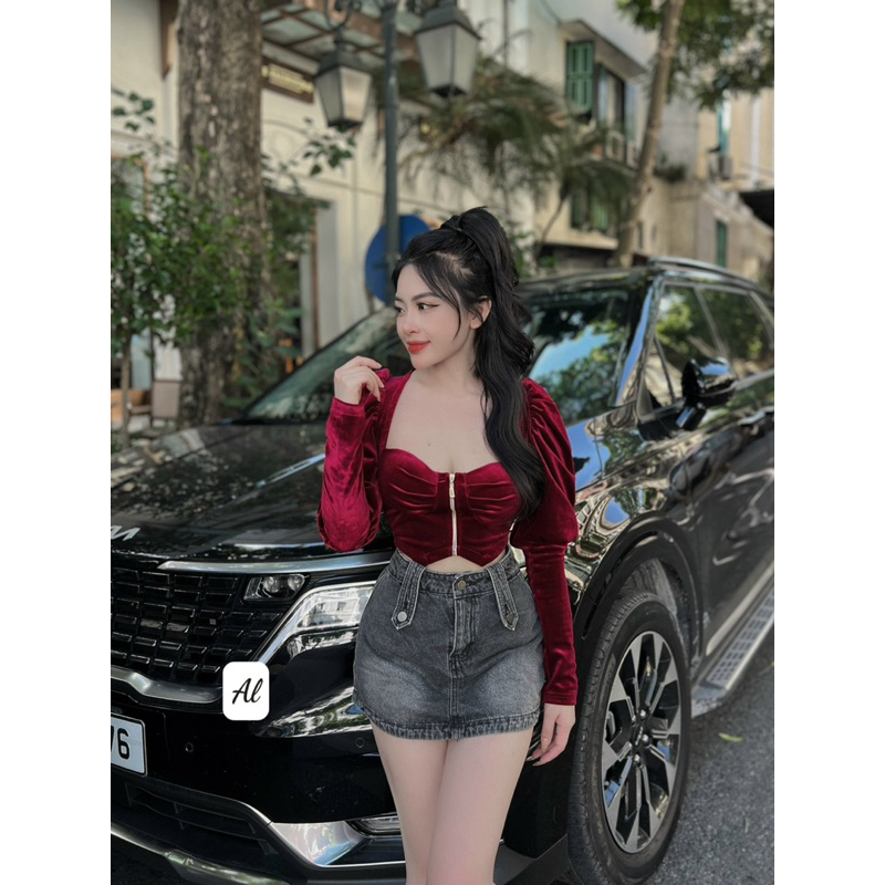 Áo nhung tay bồng phối khoá đồng cực sang