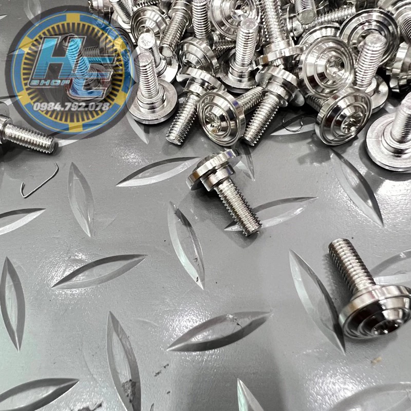 Ốc Áo Honda 5 Li Mẫu Thái Có Gờ Như Zin