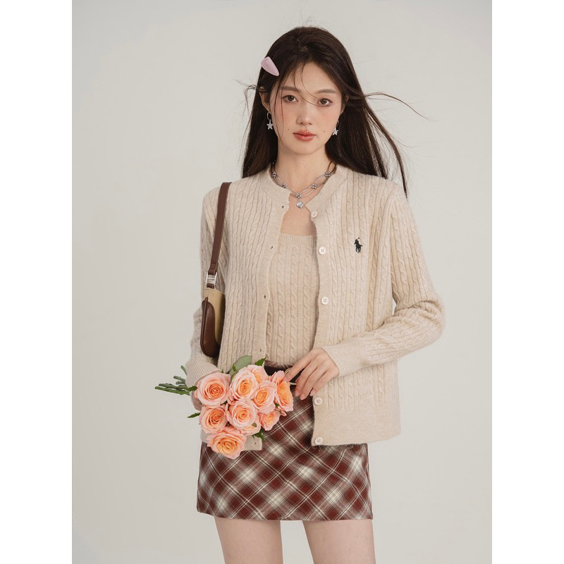 Set cadigan + áo dây COMIC