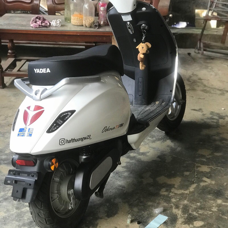 TEM DÁN XE TÊN THEO YÊU CẦU