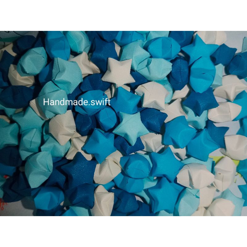 Ngôi sao giấy gấp sẵn màu pastel