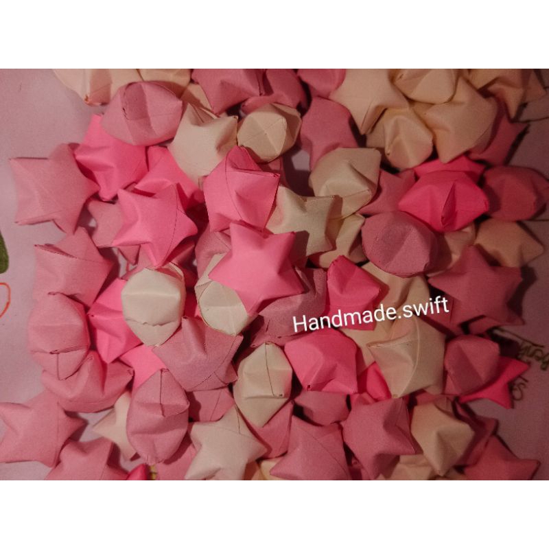Ngôi sao giấy gấp sẵn màu pastel