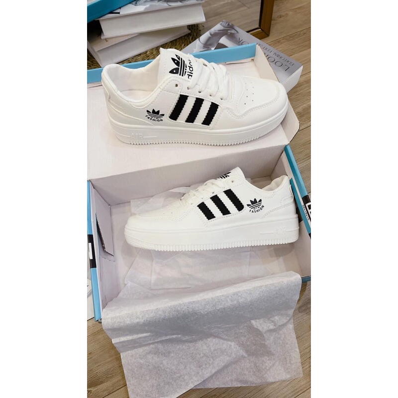 Giày nữ thể thao 3 vạch màu đế bằng hot trend 2023