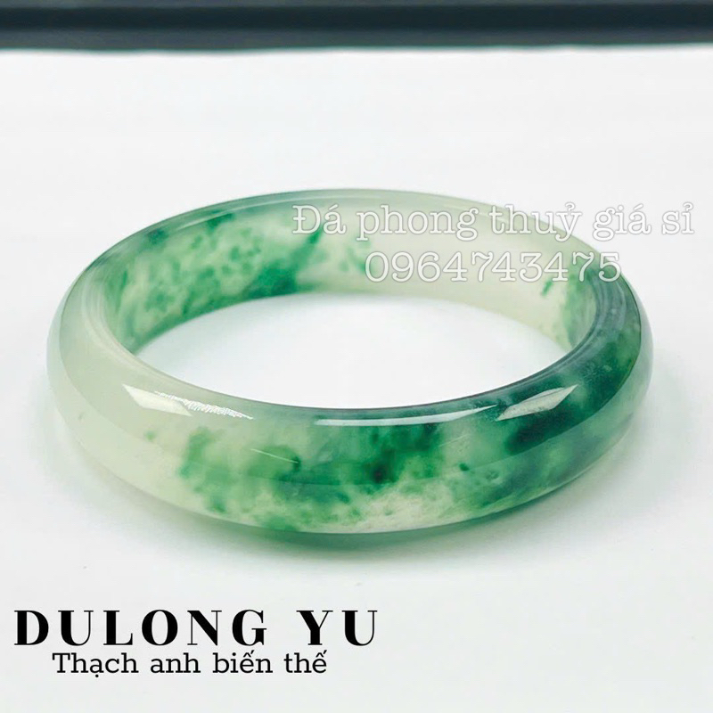 Vòng tay bản thach anh biến thể siêu đẹp mịn size 59-60mm kèm hộp gấm cao cấp