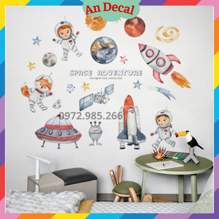 Tranh decal, decal dán tường cho bé trang trí phòng, góc học tập, tủ quần áo chủ đề bé khám phá vũ trụ