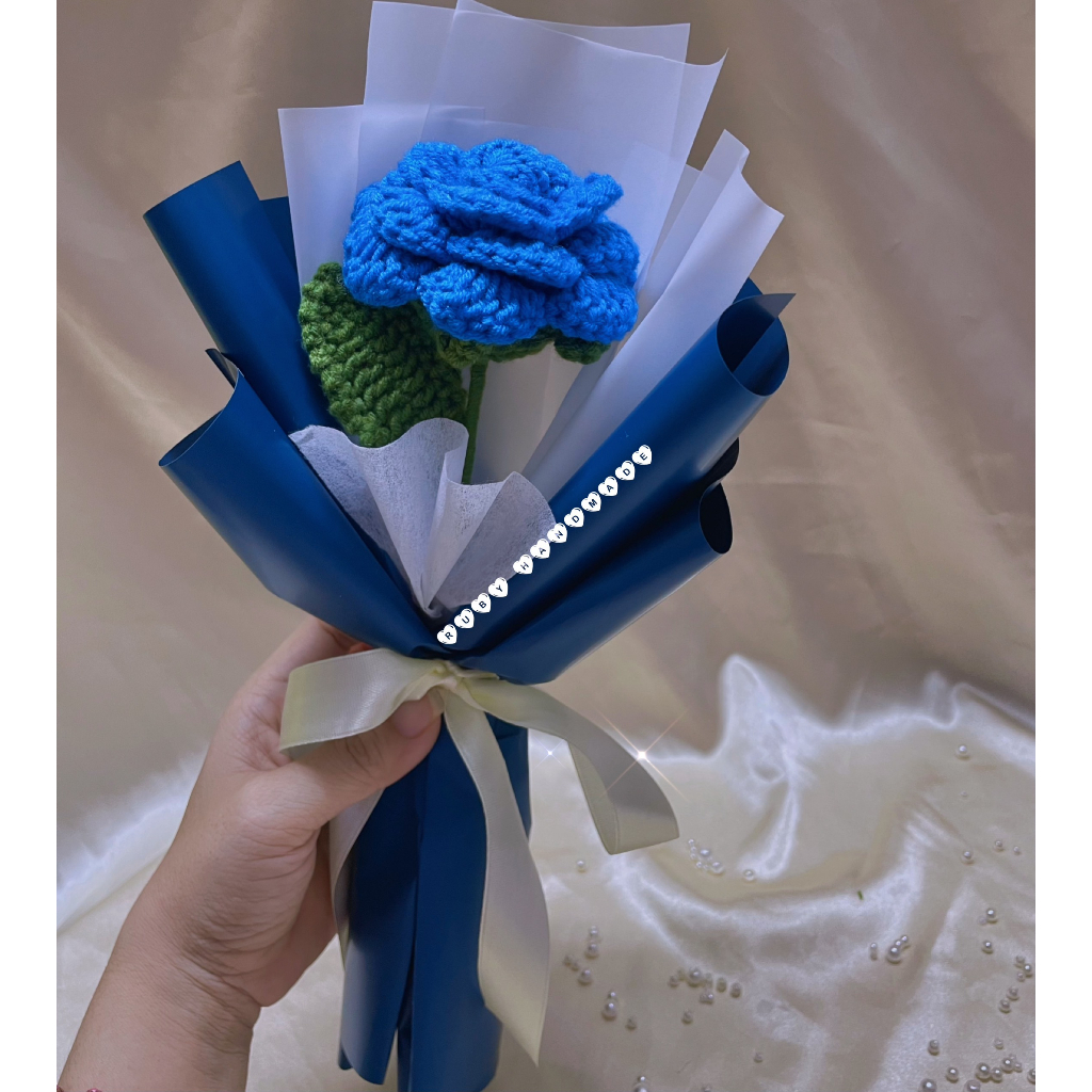 Bó hoa hồng len nhiều màu handmade quà tặng mẹ người yêu bạn bè quà tặng 20/10 8/3 sinh nhật