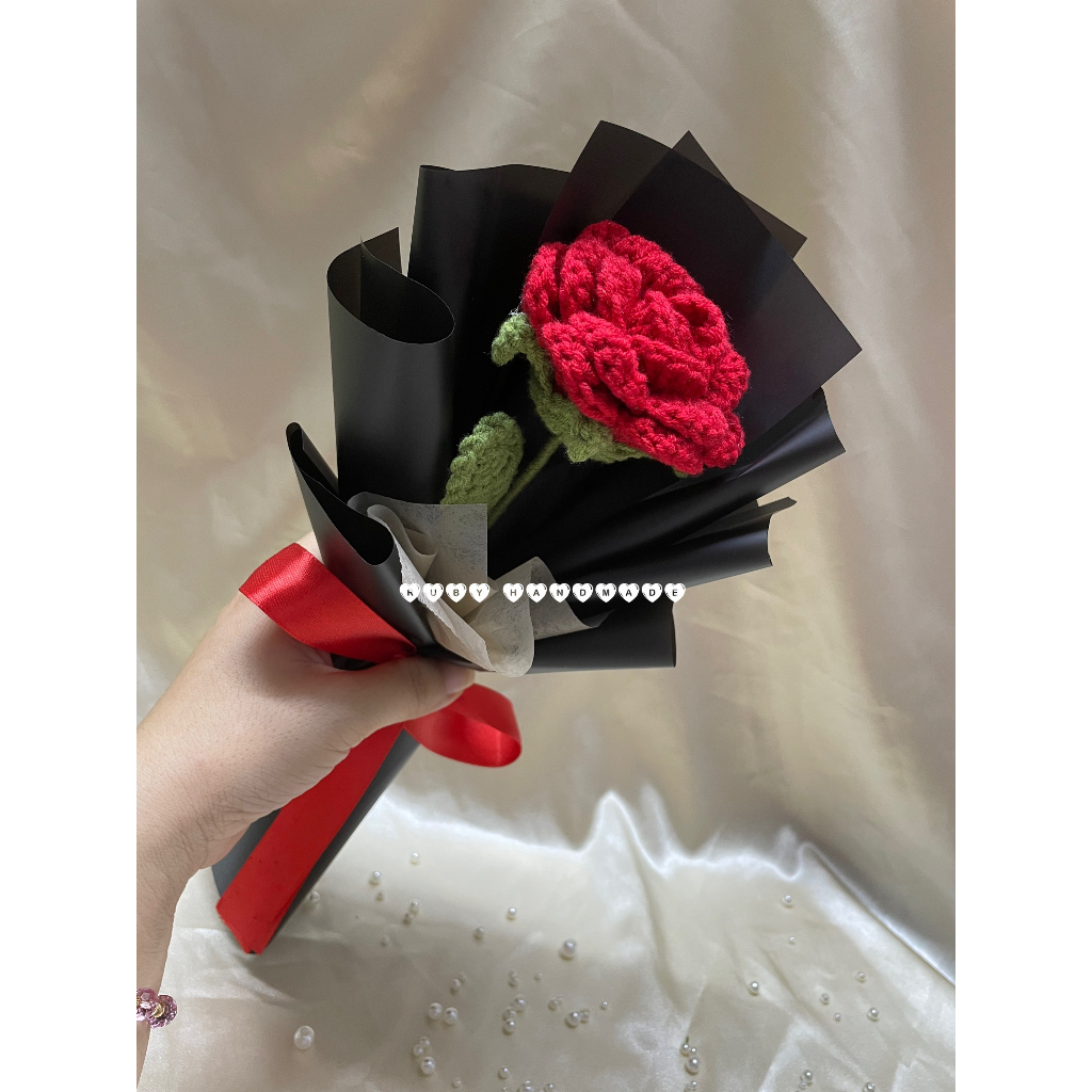 Bó hoa hồng len nhiều màu handmade quà tặng mẹ người yêu bạn bè quà tặng 20/10 8/3 sinh nhật