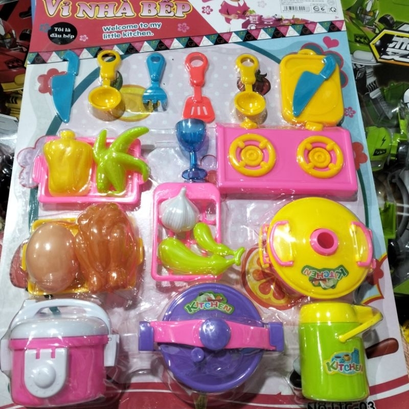 Bé làm đầu bếp, vỉ nhà bếp (ảnh shop chụp), đồ chơi nấu ăn