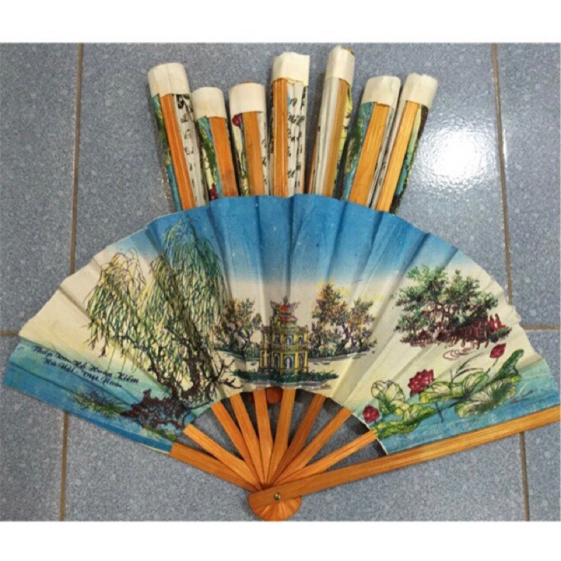 Quạt nan giấy phong cảnh cầm tay - Mẫu 26cm