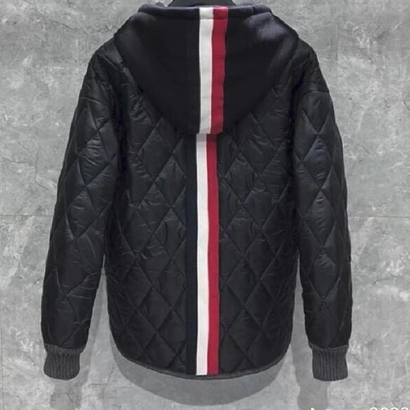 Áo khoác có mũ Thom hàng siêu cấp chất vải dày dặn neww 2023 SPF