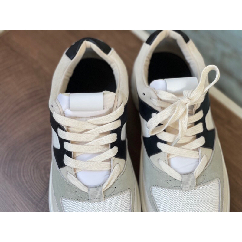 Giày sneaker FEAR OF GODESSENTIALS cream/grey/black