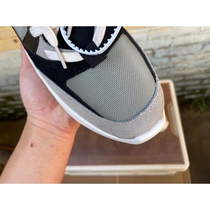 Giày sneaker FEAR OF GODESSENTIALS grey/black