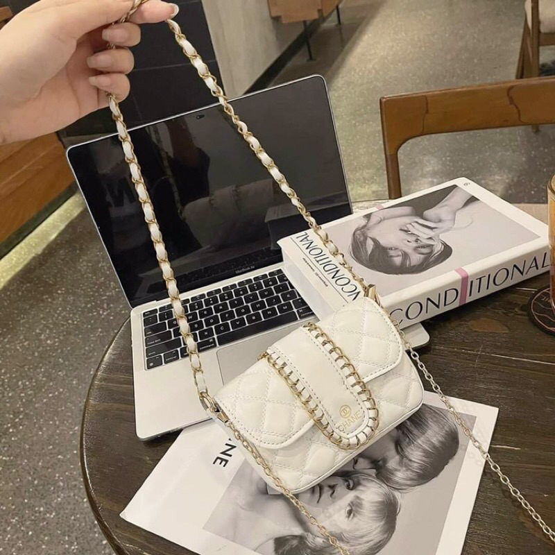 Túi mini đeo chéo, đeo vai nắp viền xích phong cách vintage siêu xinh