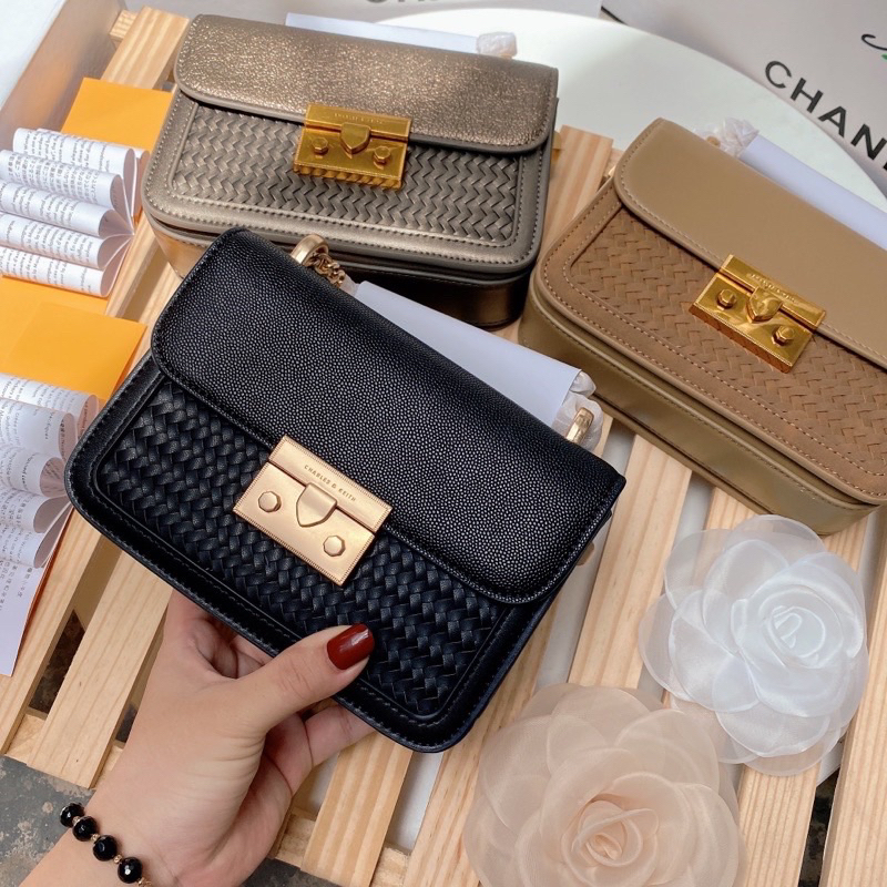 Túi Xách Khuy Bấm Nắp Nhung Và Nắp Da Hoạ Tiết Da Đan