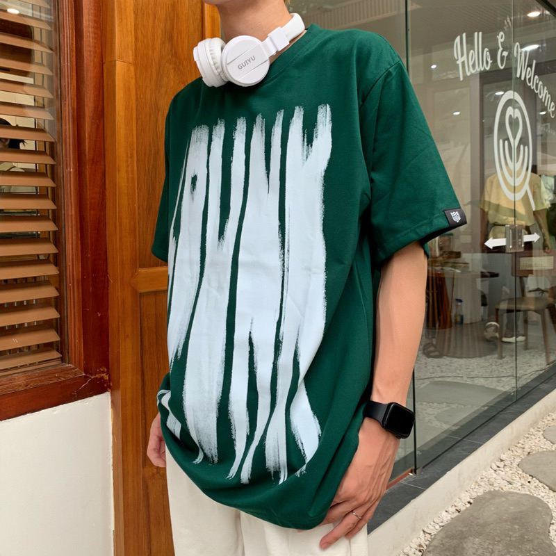 Áo thun họa tiết chữ