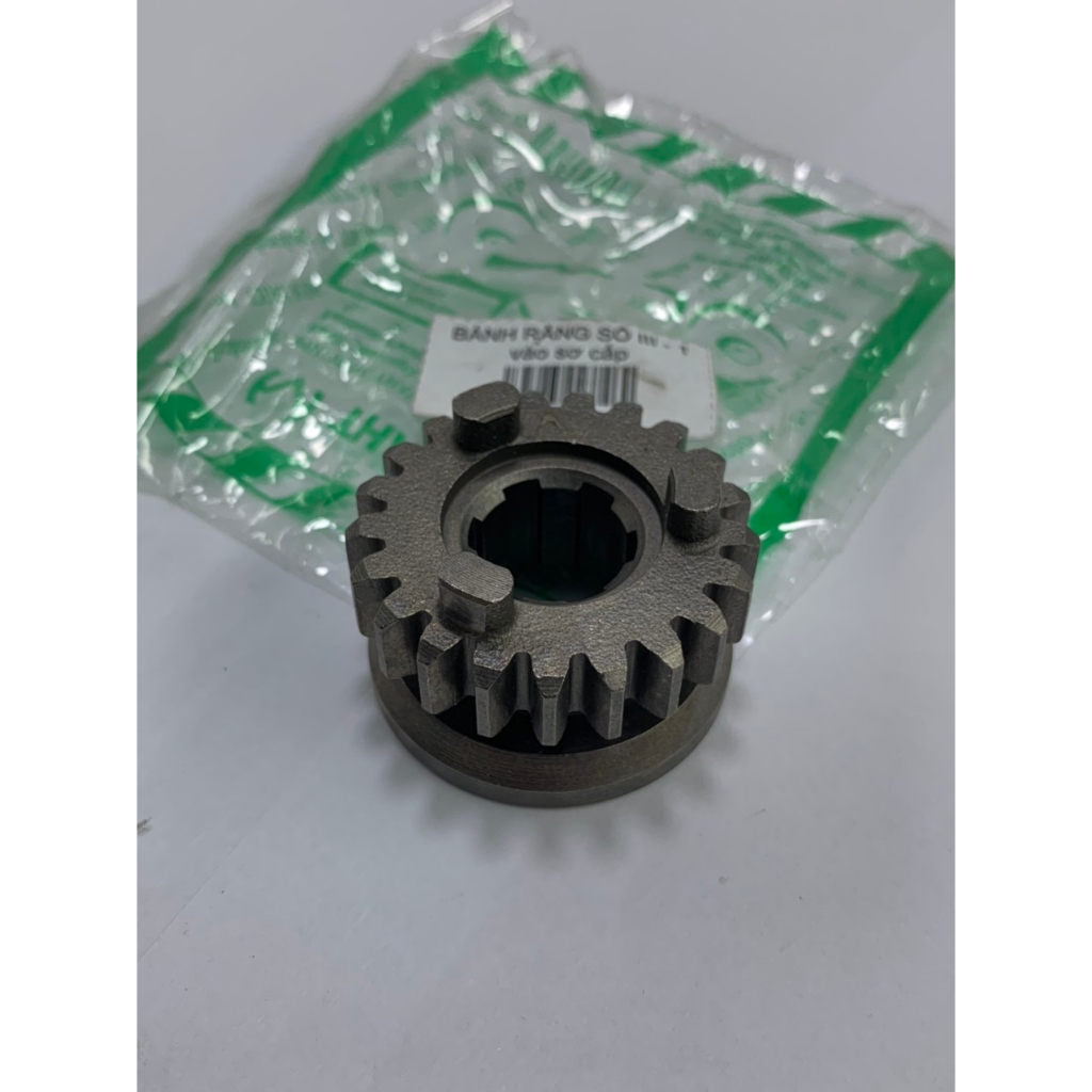 Bánh răng số  3  vào sơ cấp có 24 răng