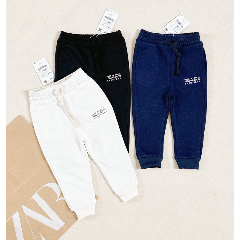 Set 3 quần dài mix màu cạp chun bo gấu thu đông bé trai bé gái  đang chuẩn basic có giãn xịn sò màu đen, xanh, trắng