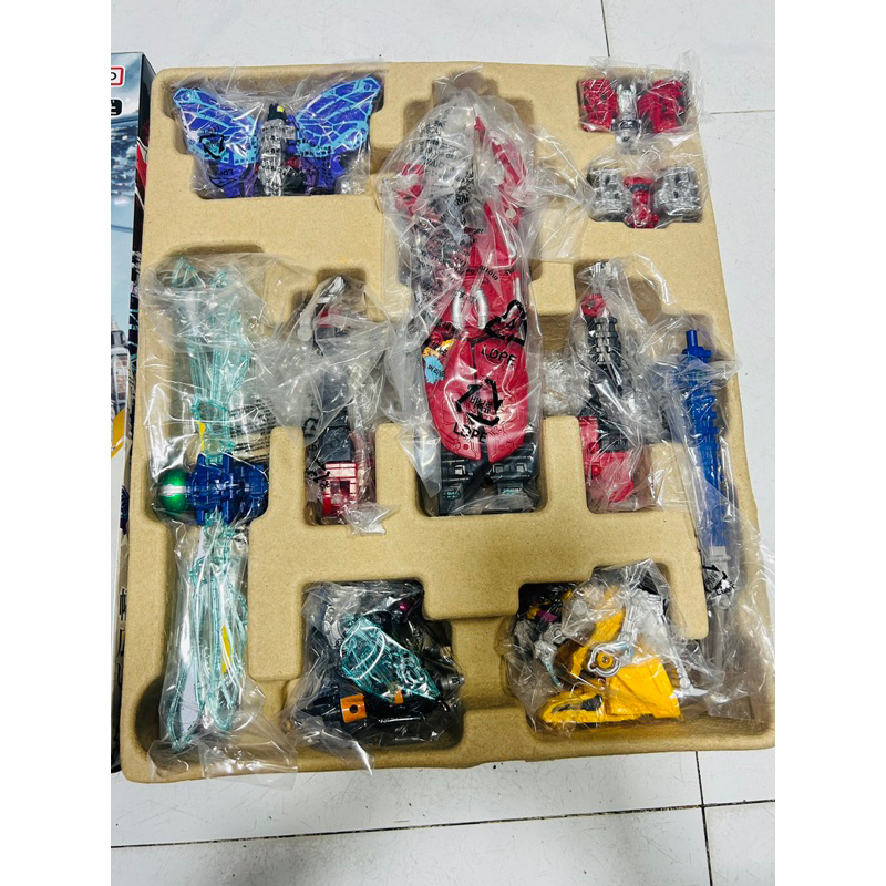 Đồ chơi siêu nhân Robo King-Ohger Ohsama Sentai Bandai 2023