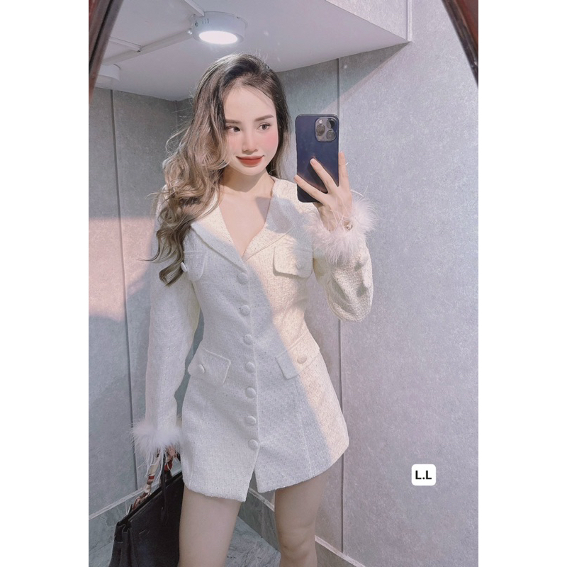 Váy dạ cổ vest tay lông sang chảnh