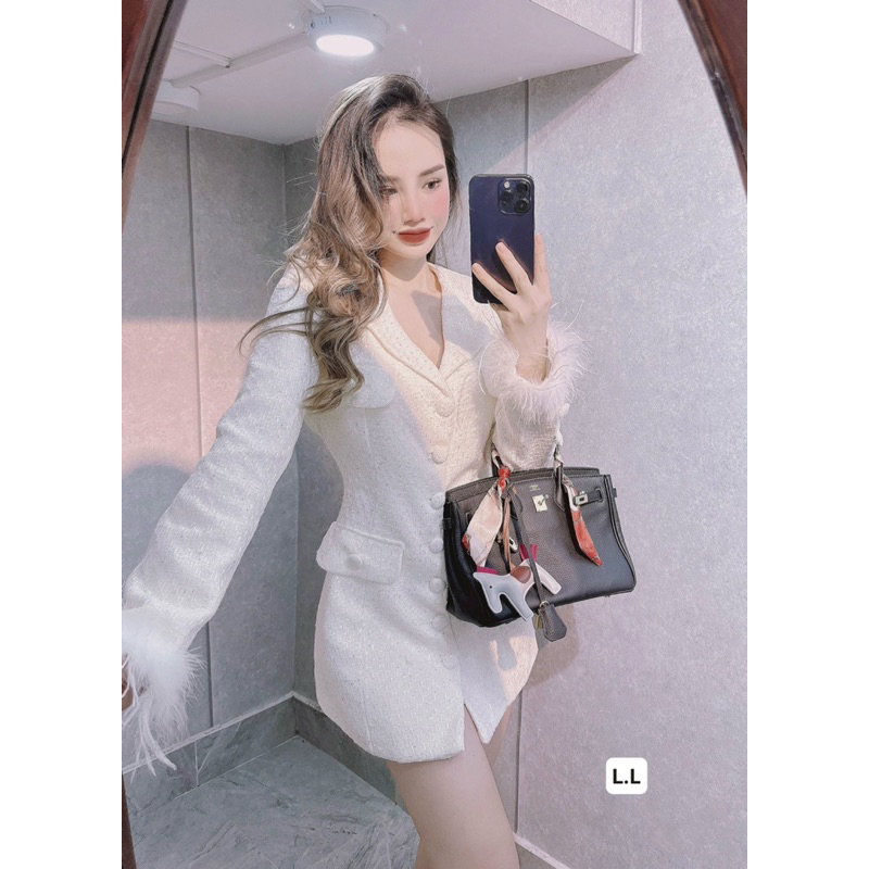 Váy dạ cổ vest tay lông sang chảnh