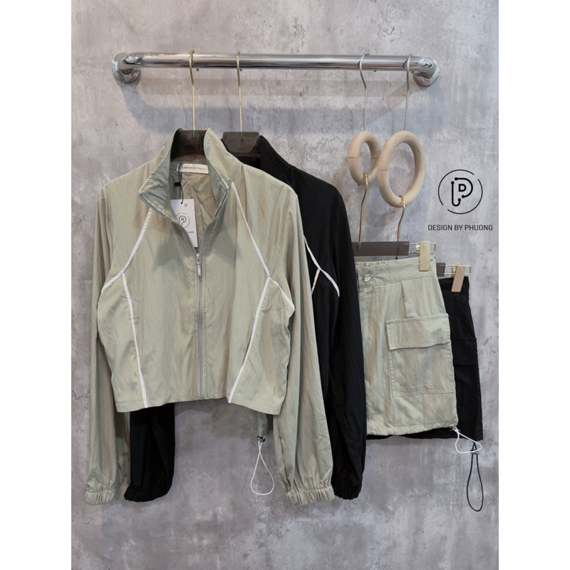 SET CHÂN VÁY NGẮN ÁO KHOÁC GIÓ VIỀN TAY DÀI