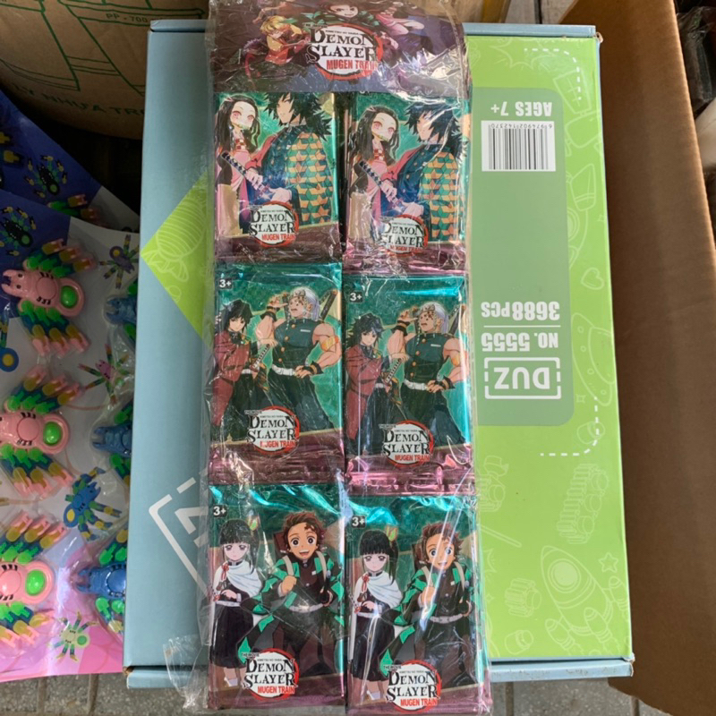 Dây thẻ bài Demon Slayer, thanh gươm diệt q.u.y 36 gói ,mỗi gói 7 thẻ có vip